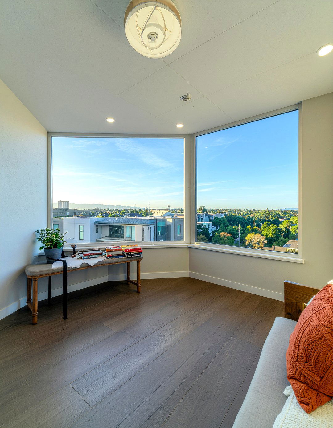 Enclosed Bedroom Balcony - 30 bedroom with balcony ideas