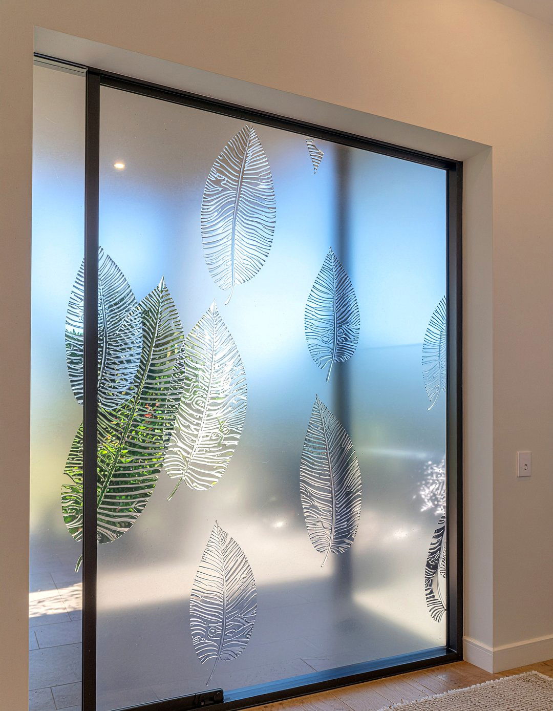 Etched Glass Window - 30 living room privacy glass ideas