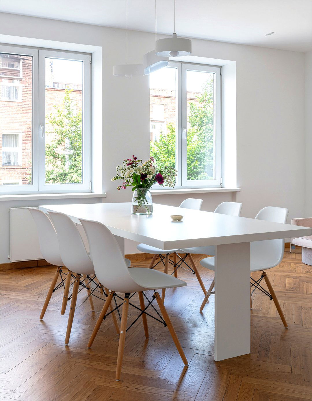 Expandable Dining Table - 30 bedroom transforming furniture ideas