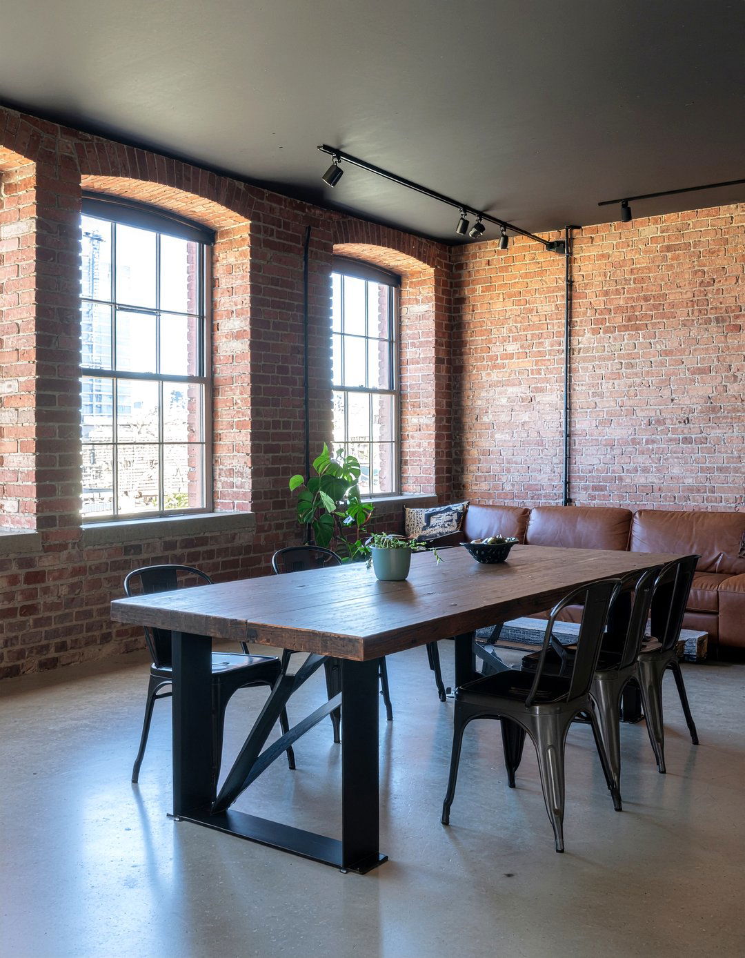 Exposed Brick Wall Dining Room - 30 eclectic dining room ideas