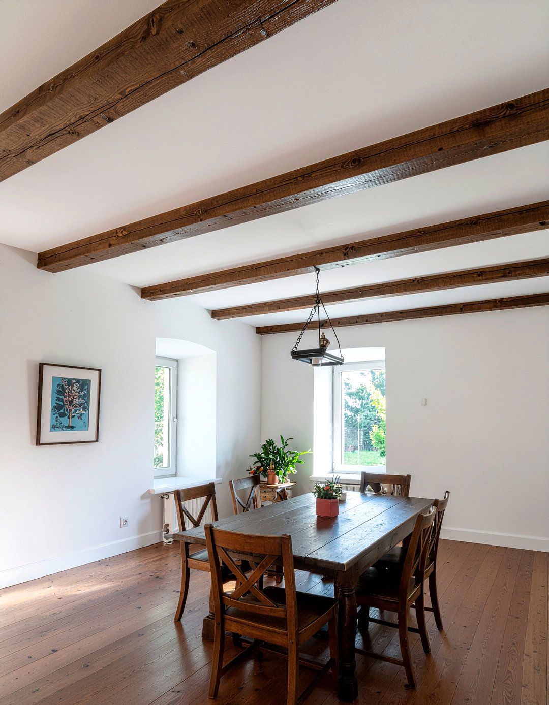 Exposed Ceiling Beams - 30 English country dining room ideas