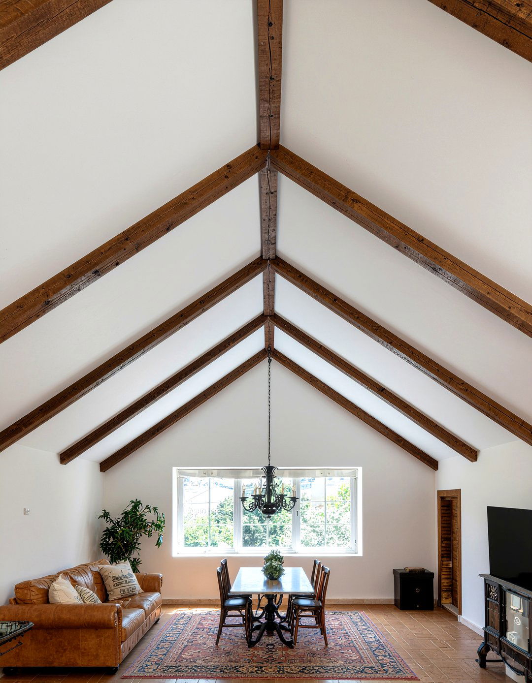 Exposed Wood Beam Ceiling - 30 Spanish living room ideas
