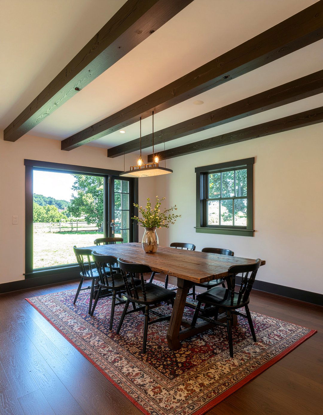 Exposed beam dining room - 30 New England dining room ideas