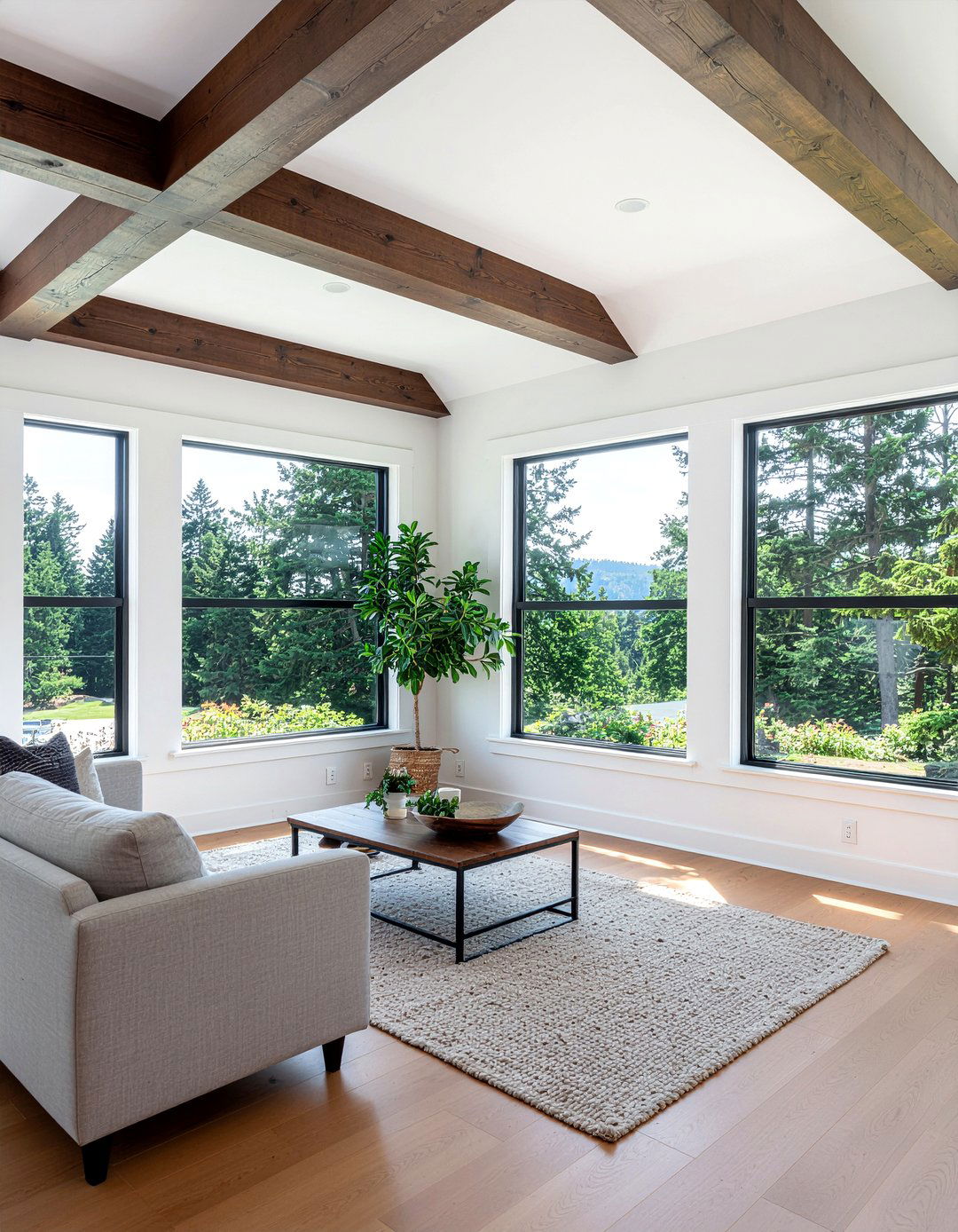 Exposed wooden ceiling beams - 30 woodland living room ideas