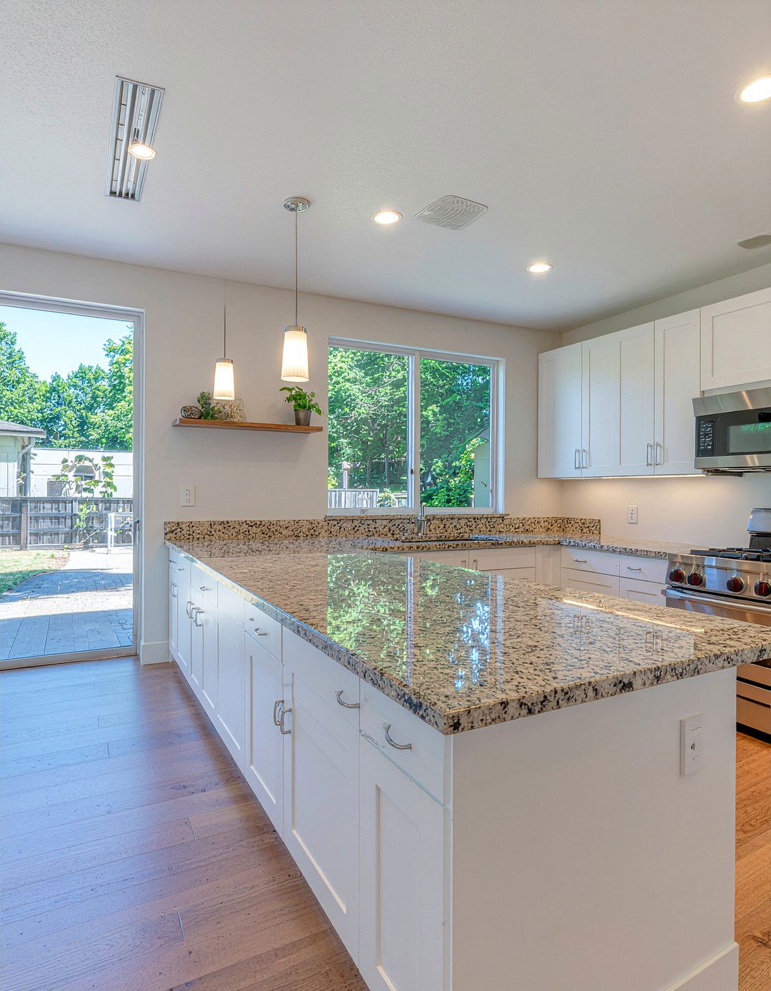 30 Innovative Kitchen Bump Out Ideas to Add Extra Space