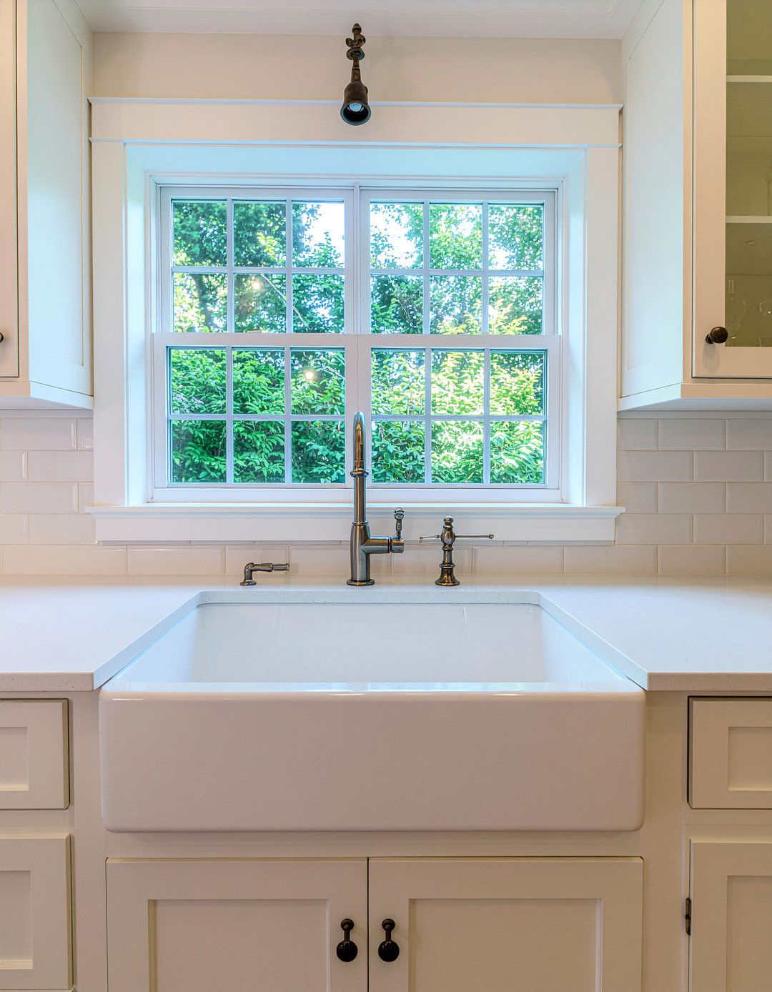 Farmhouse Apron Sink - 30 kitchen must-haves