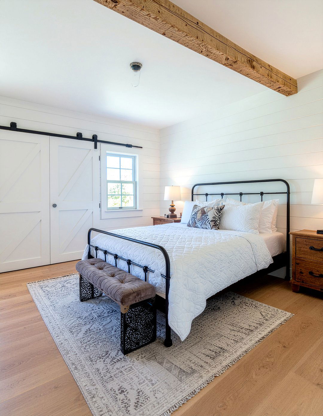 Farmhouse Bedroom - 30 bedroom refresh ideas