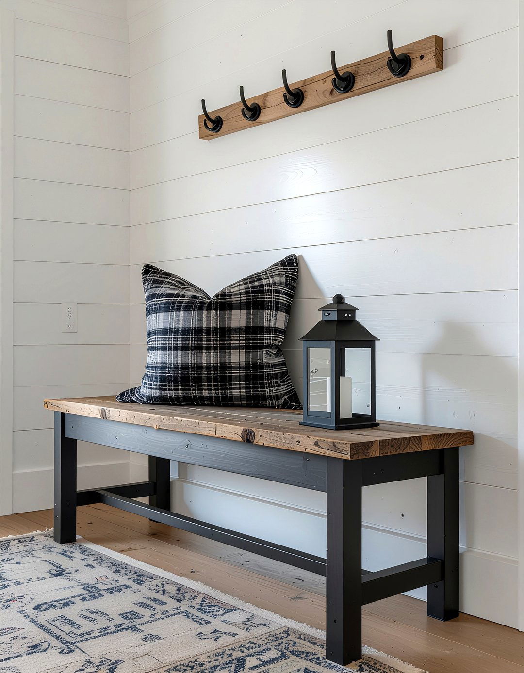 Farmhouse Black Lantern - 30 lantern decor ideas