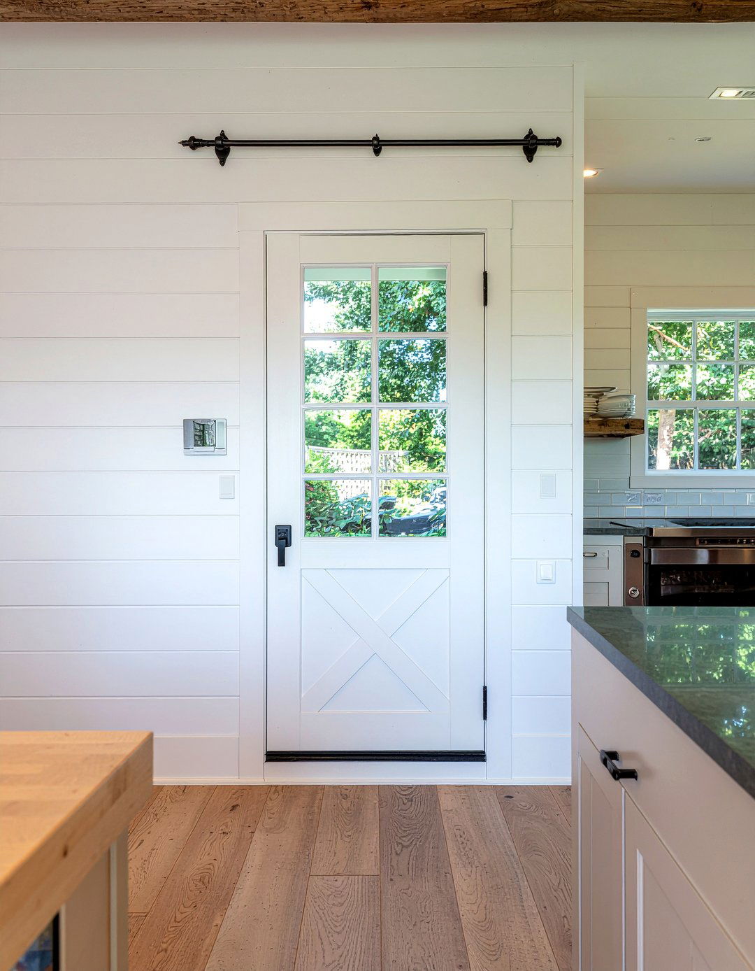 Farmhouse back door - 30 kitchen exterior door ideas