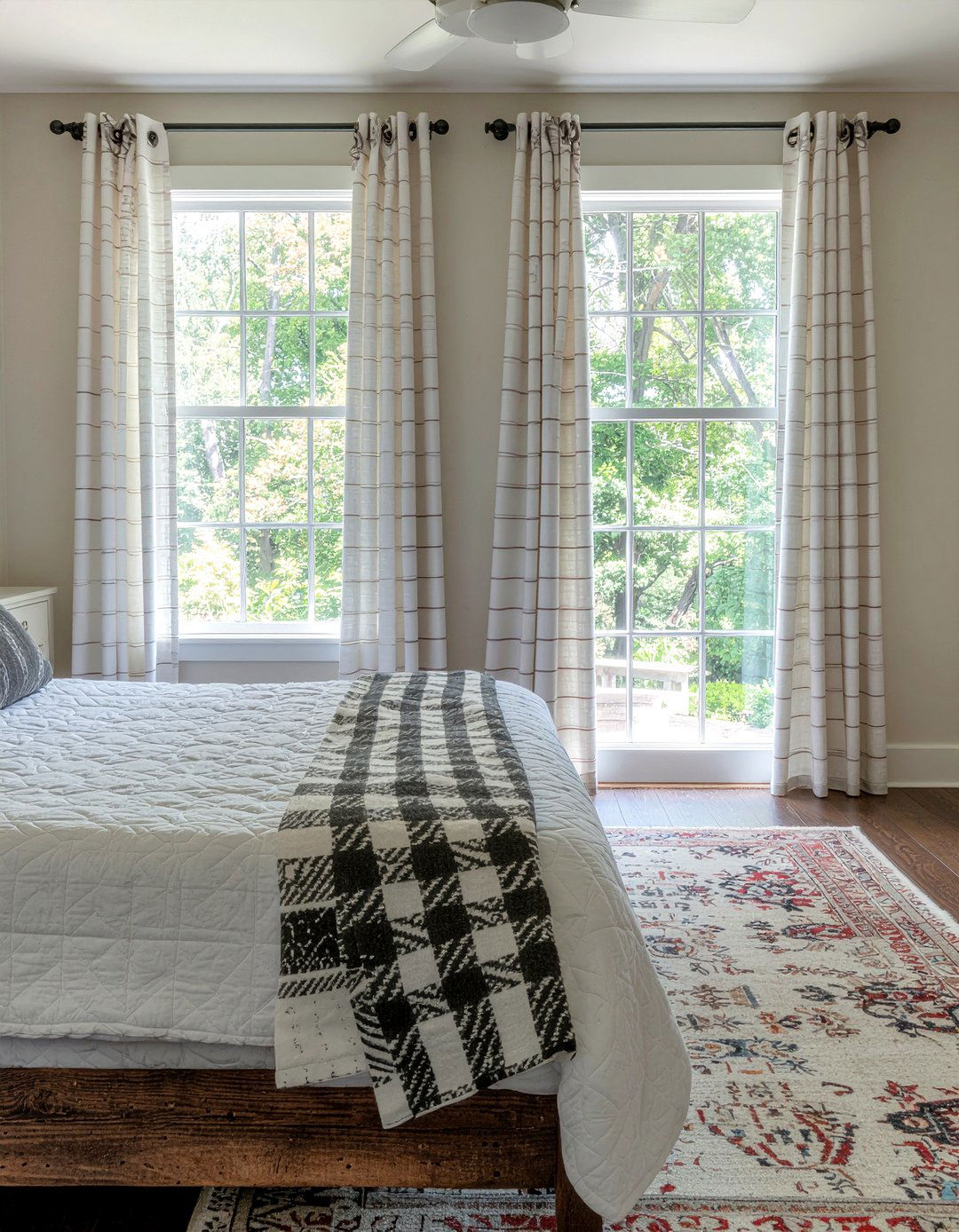 Farmhouse style curtains - 30 bedroom drapes