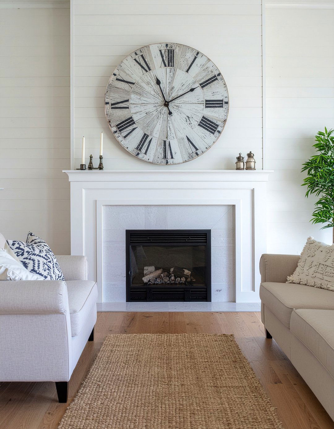 Farmhouse wall clock - 30 living room wall clocks