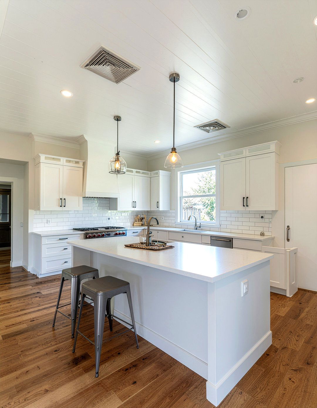 Faux Tin Ceiling - 30 kitchen tin ceiling ideas