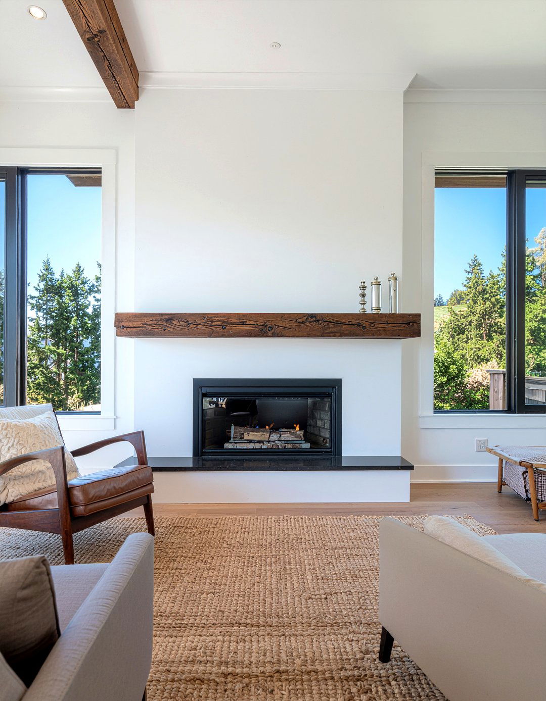 Floating Mantel Linear Fireplace - 30 living room linear fireplace ideas