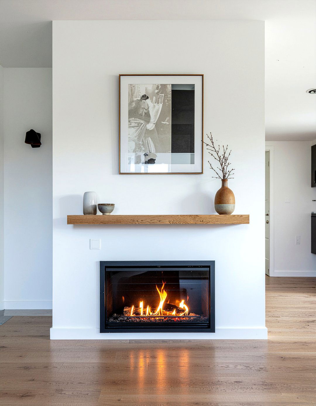 30 Living Room Mantel Styling Ideas for a Beautiful Hearth