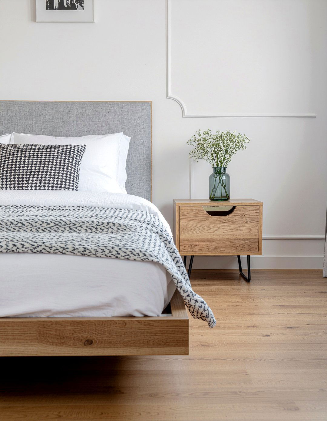 Floating wood nightstand - 30 bedroom nightstands