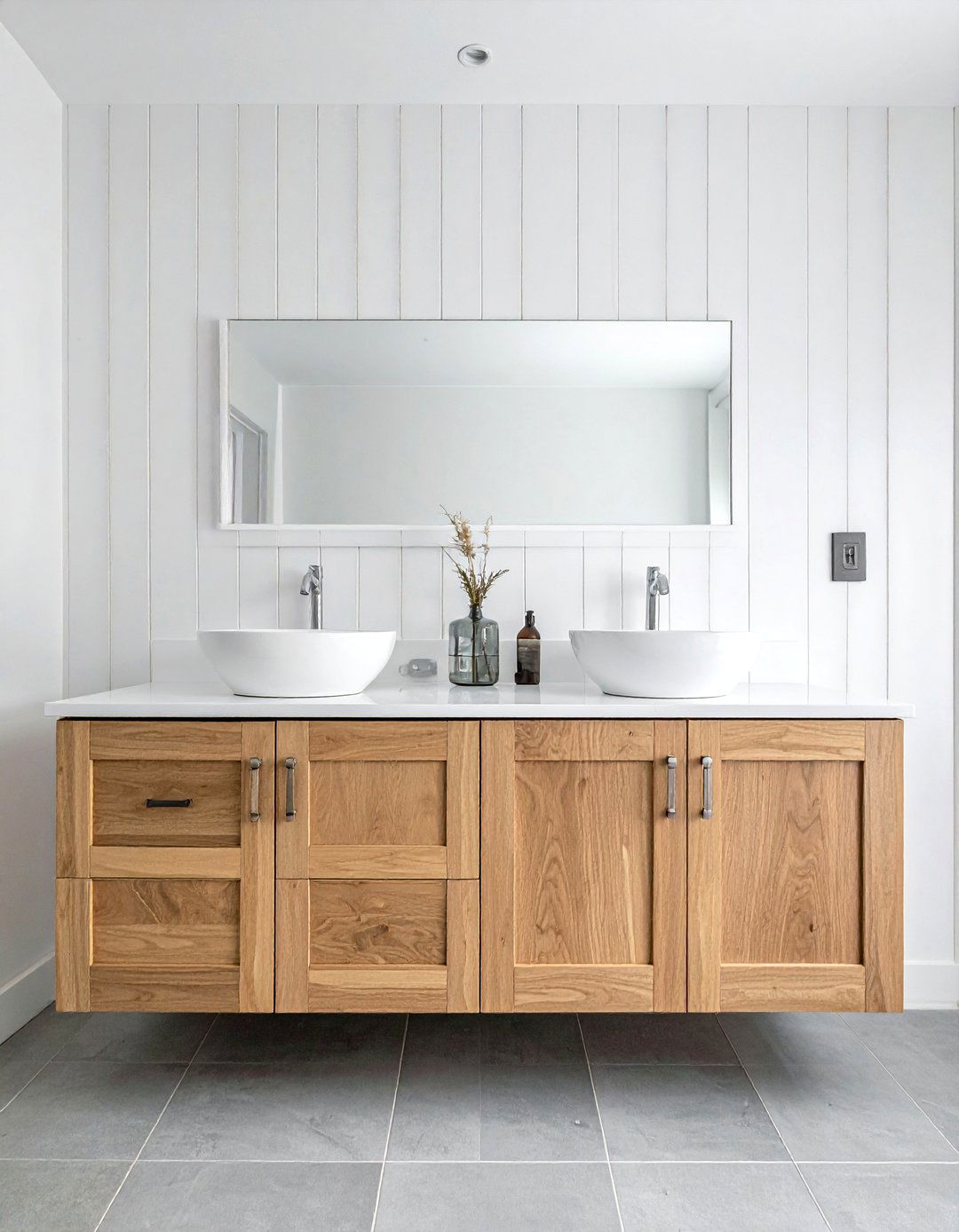 30 Coastal Bathroom Ideas for a Refreshing Spa-Like Feeling