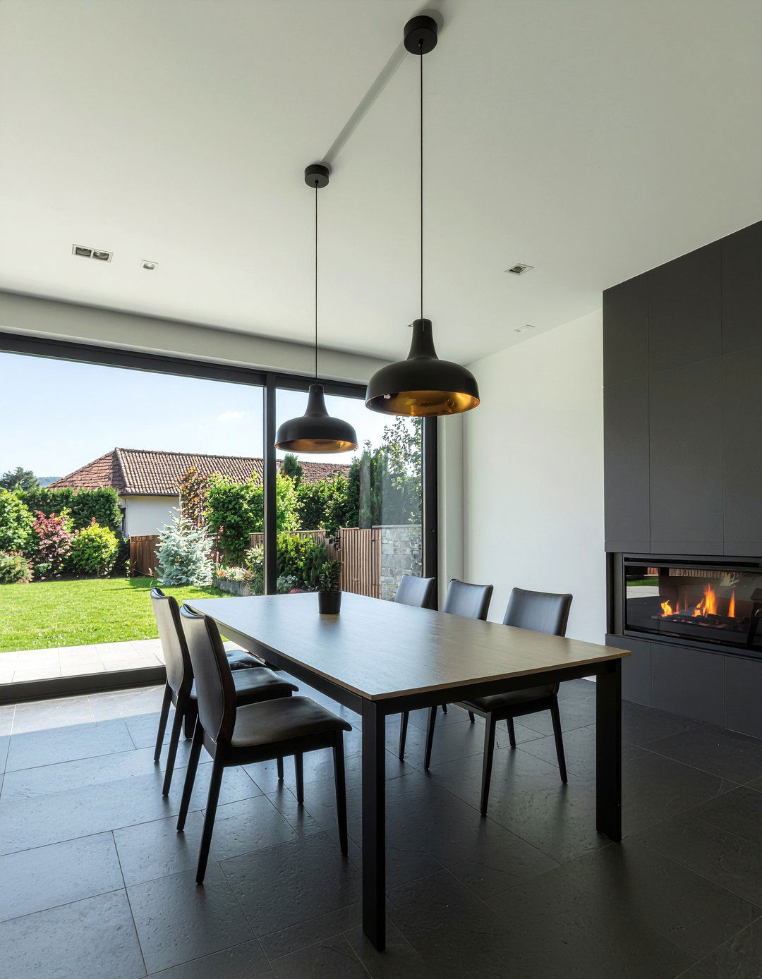 Floor To Ceiling Fireplace Dining Room - 30 firelit dining room ideas