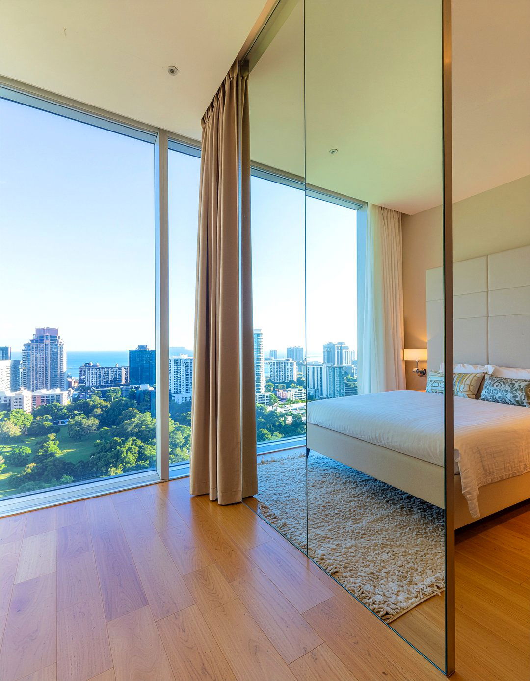 Floor To Ceiling Mirror - 30 bedroom mirror ideas