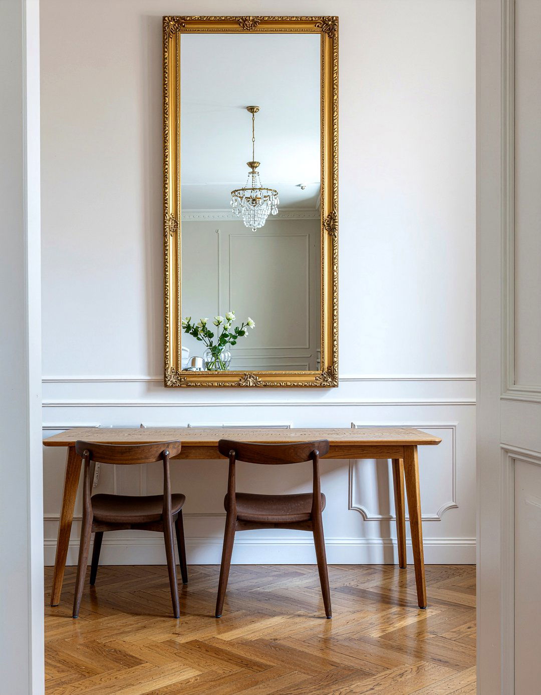 Floor To Ceiling Ornate Mirror In Narrow Dining Room - 30 ornate mirror dining room ideas