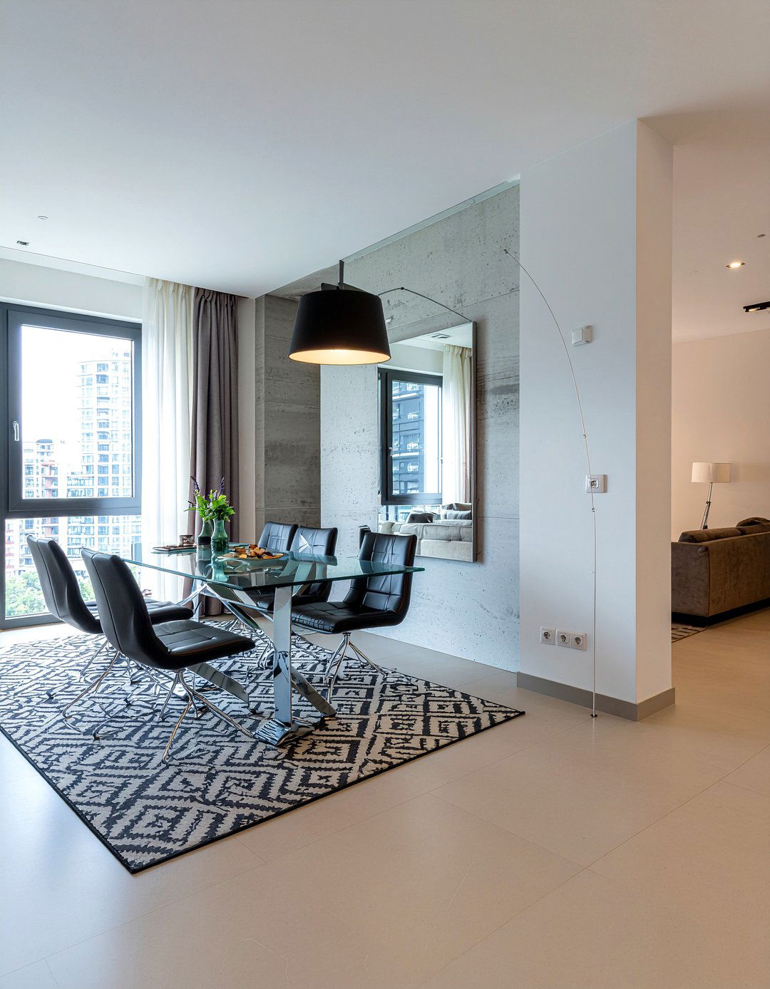 Floor lamp for dining - 30 renter-friendly dining room ideas