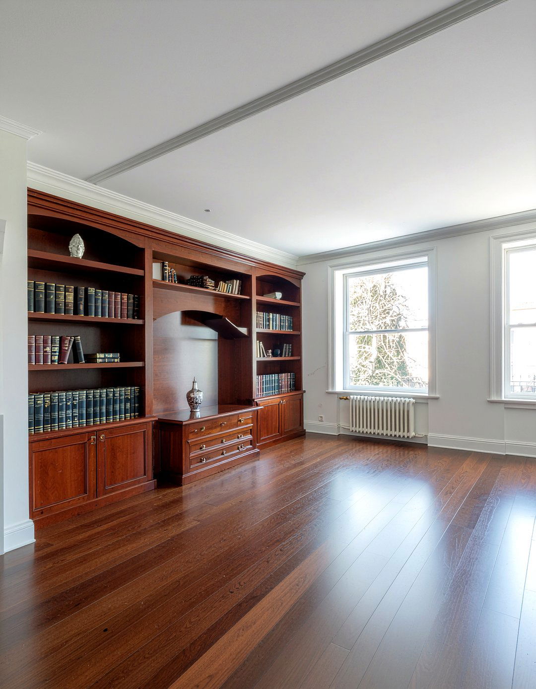 Floor to ceiling built in shelving - 30 living room wall unit ideas