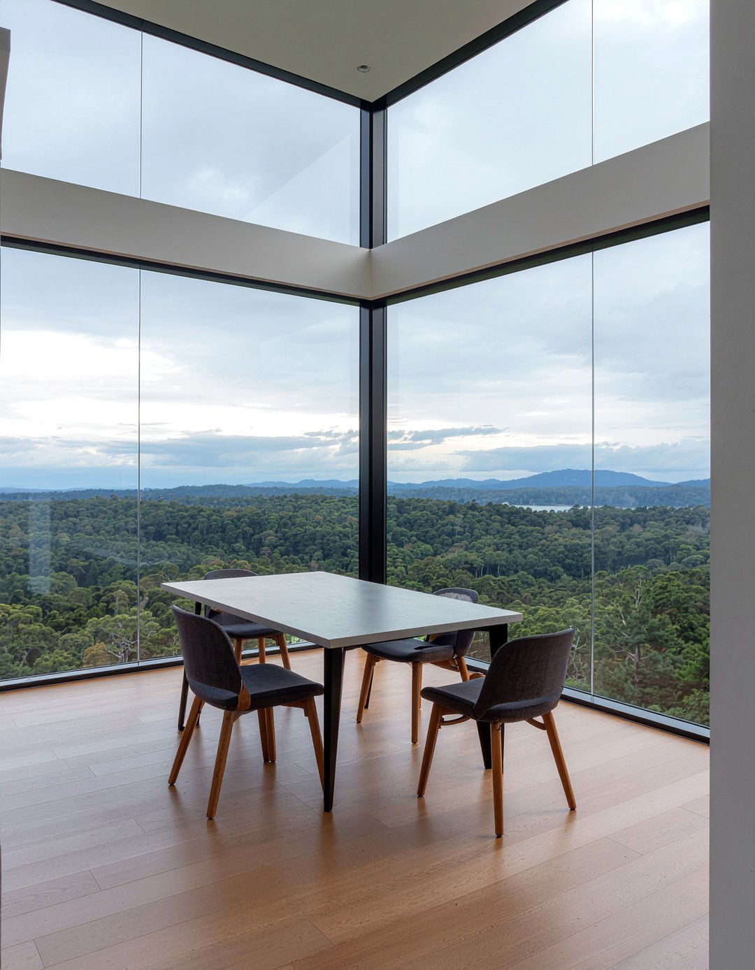 Floor to ceiling windows dining room - 30 contemporary dining room ideas