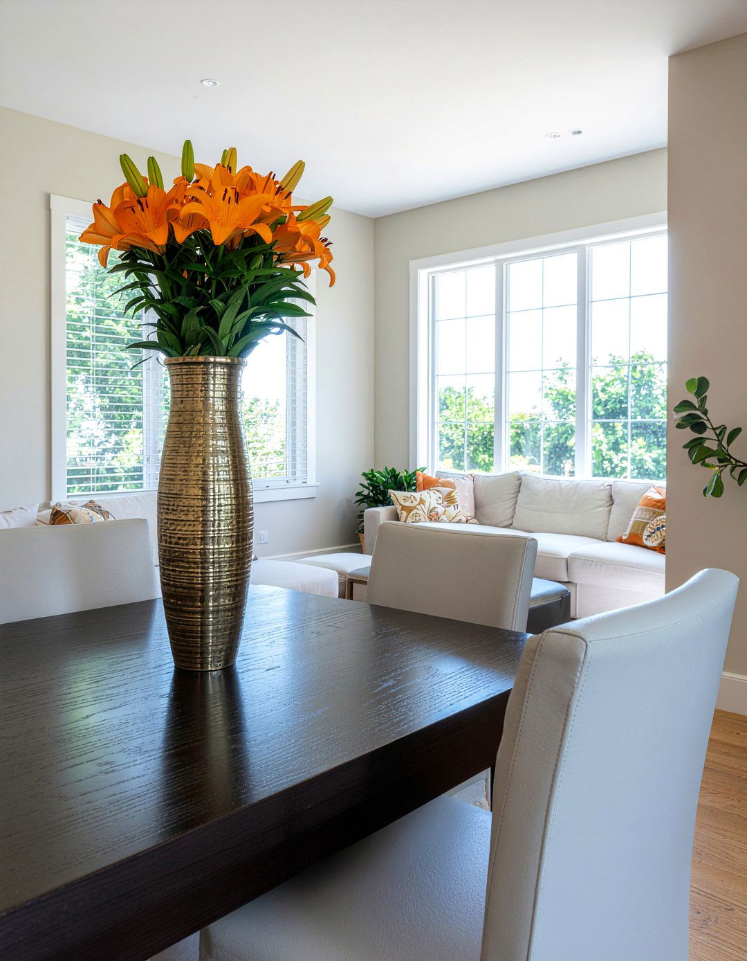 Floral Arrangement Bronze Flower Vase - 30 bronze accent living room ideas