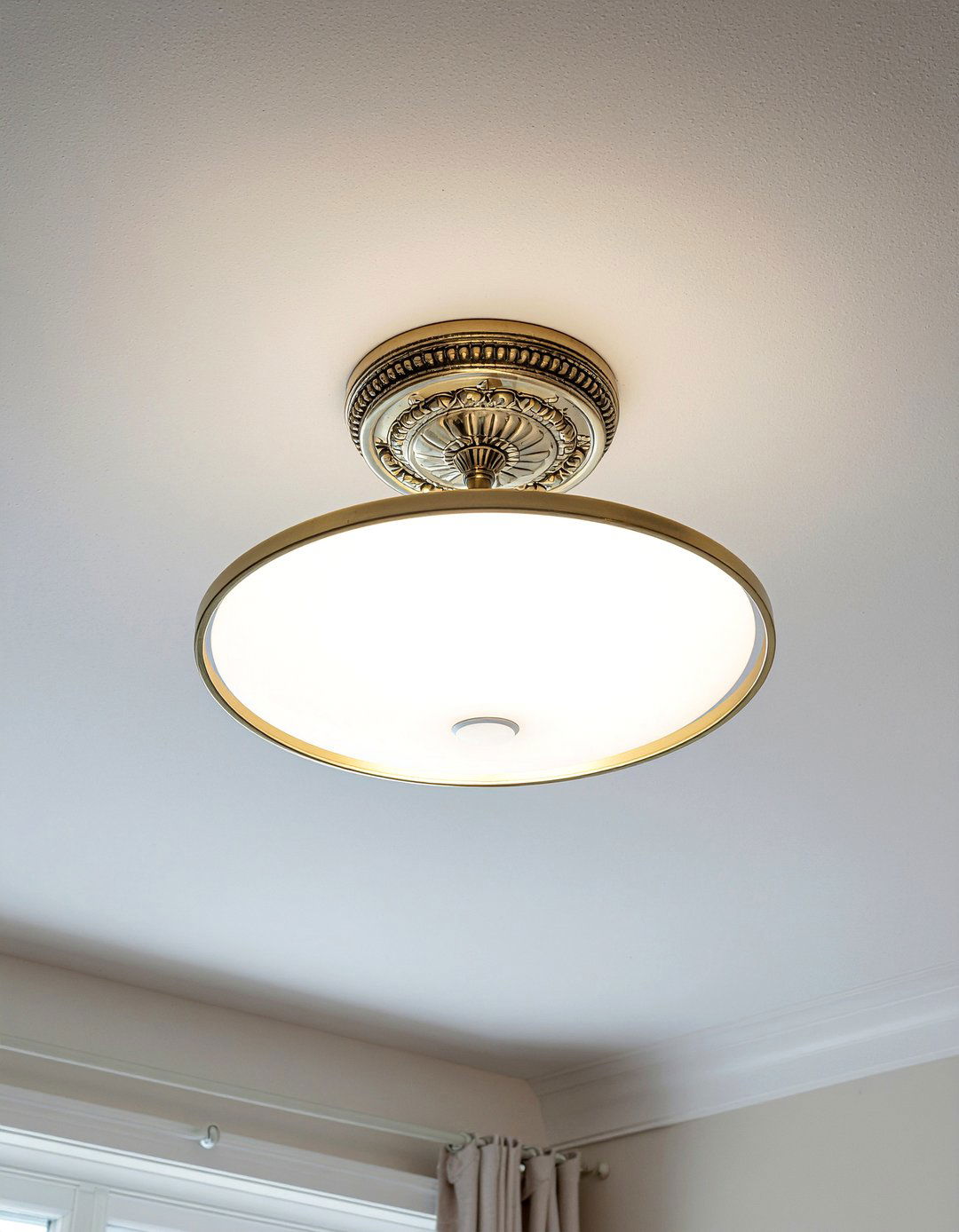 Flush Mount Ceiling Fixture - 30 bedroom lighting ideas