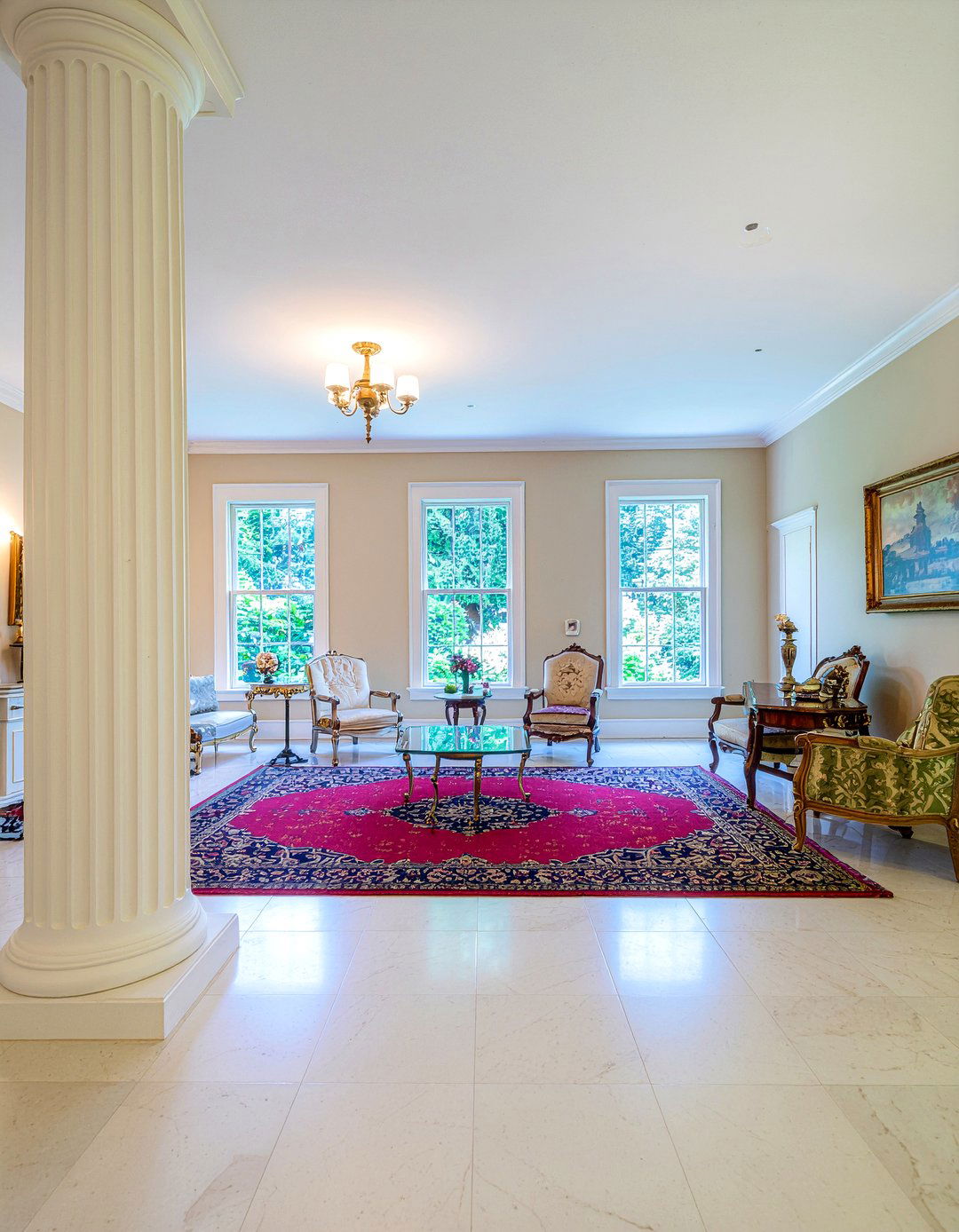 Fluted Column - 30 living room column ideas