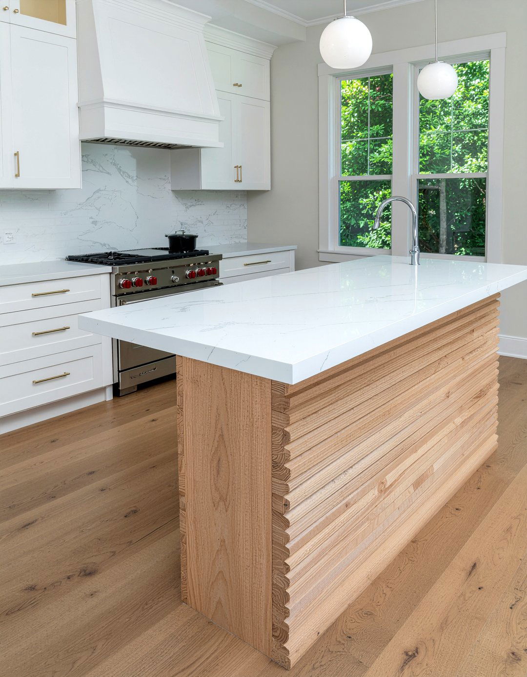 Fluted wood kitchen island - 30 kitchen visual interest ideas