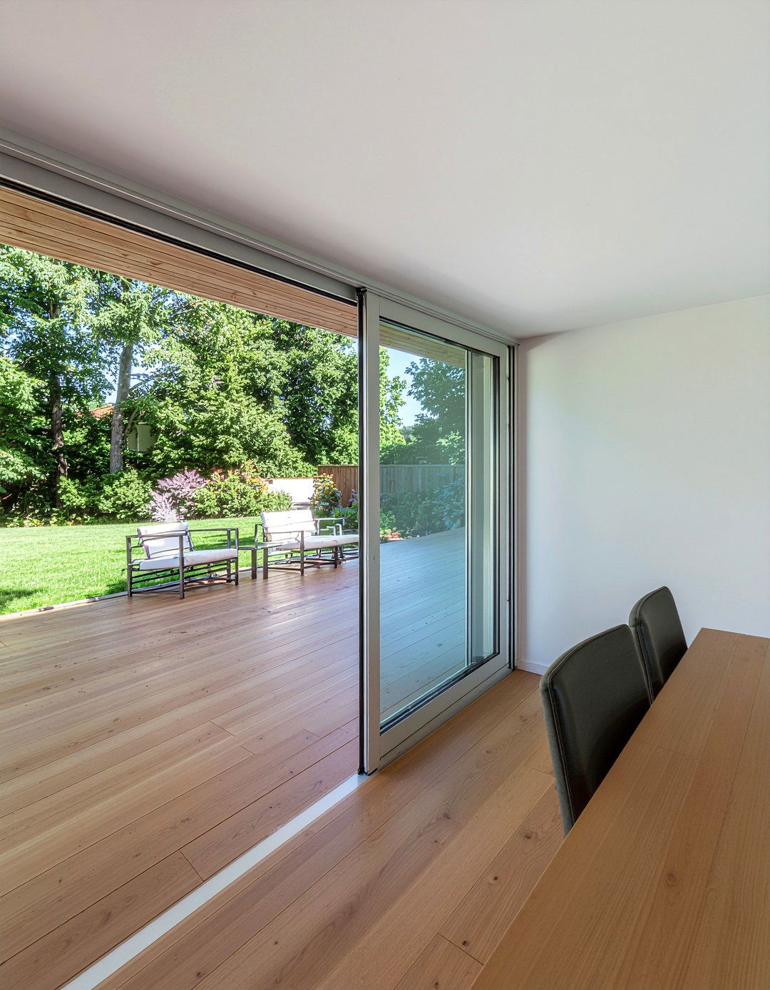 Folding Glass Doors Patio - 30 dining room entertaining ideas