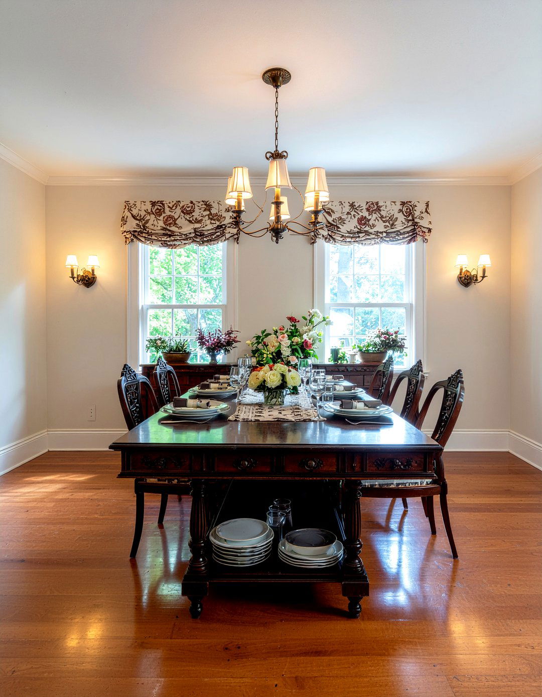 30 Heritage Home Dining Room Ideas for Classic, Timeless Charm