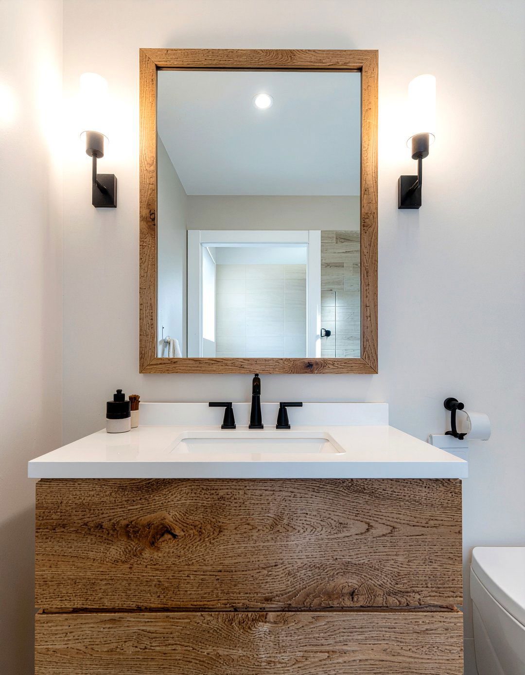 Frame bathroom mirror - 30 low cost bathroom makeover ideas