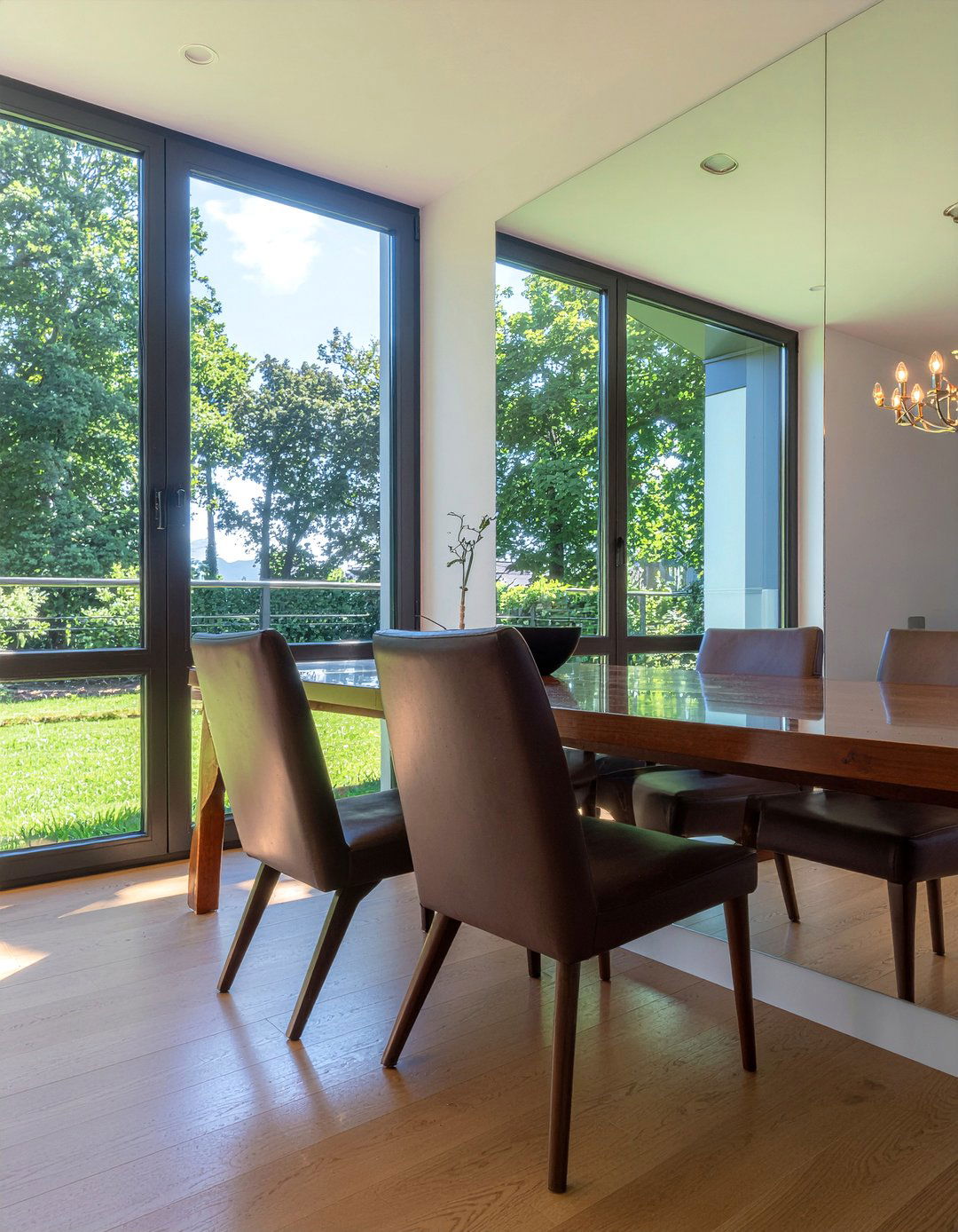 Frameless Wall Mirror Dining - 30 dining room mirror ideas