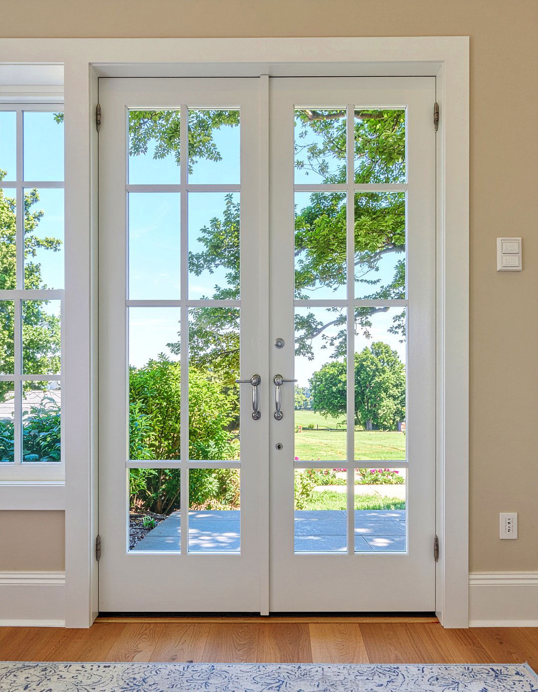 French kitchen doors - 30 kitchen door ideas