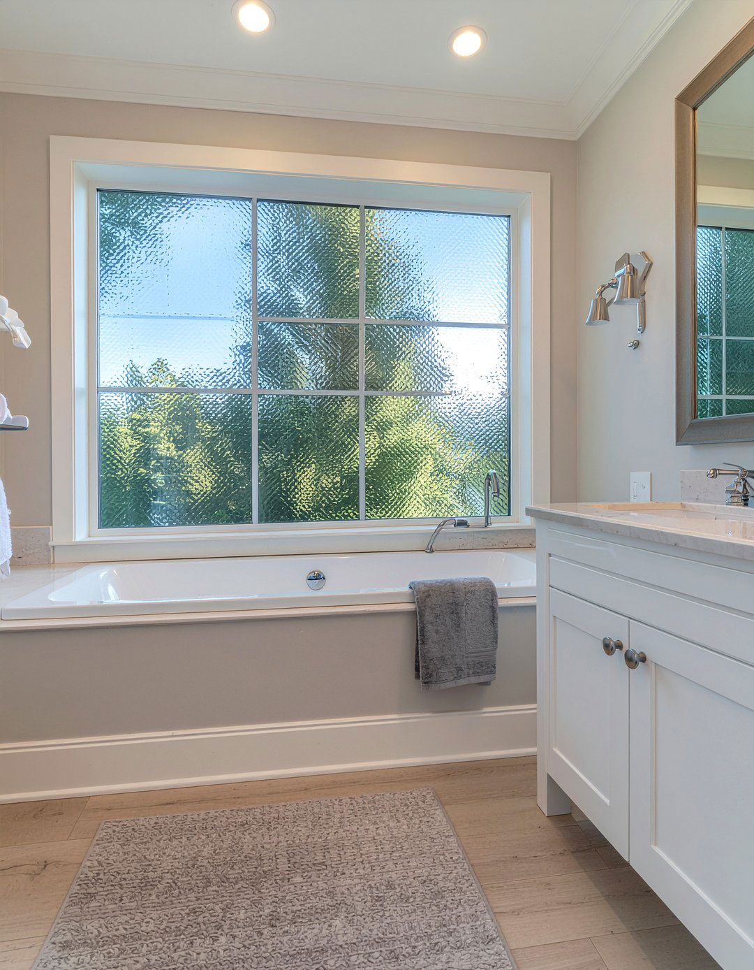 Frosted Glass Window - 30 bathroom natural light ideas