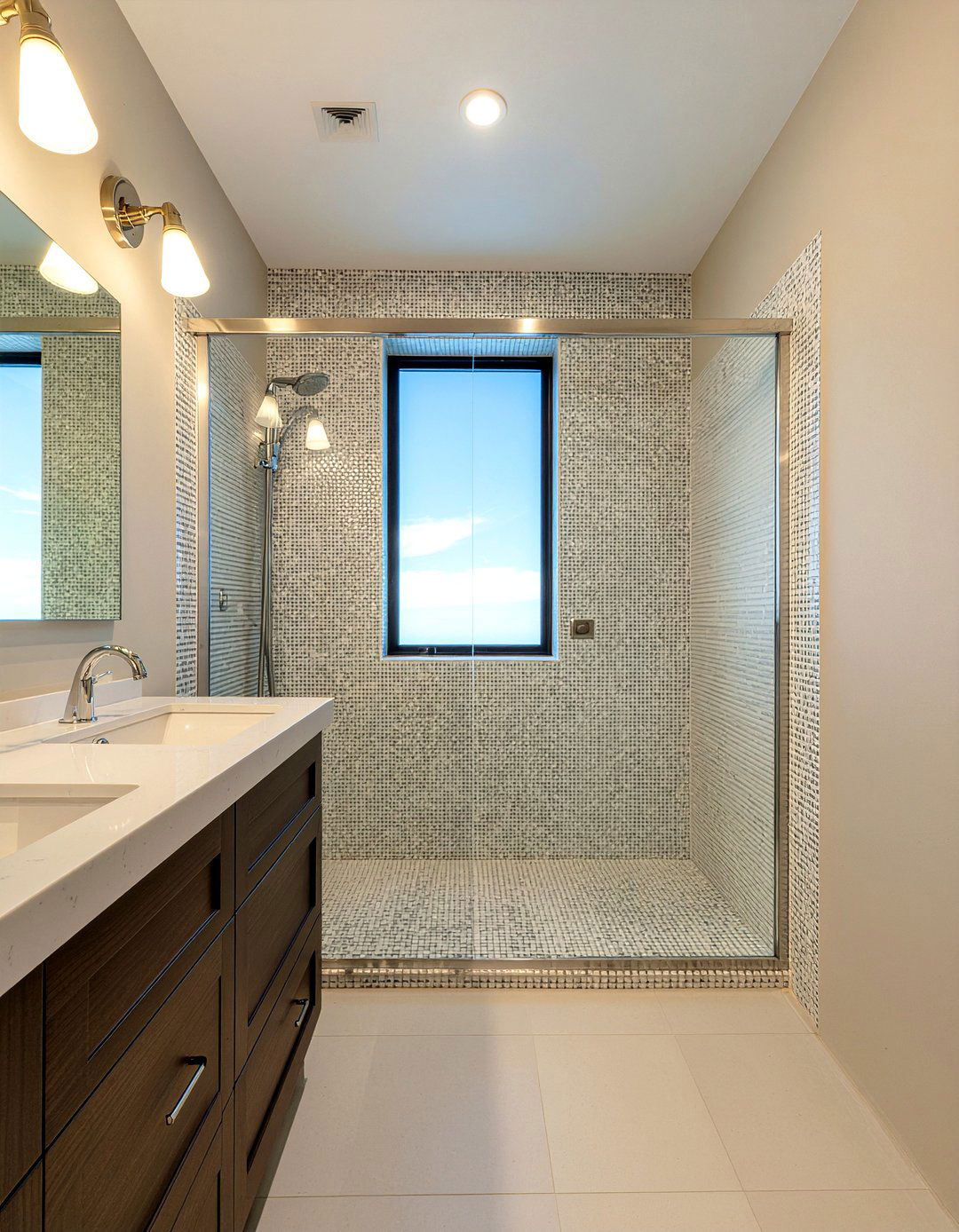 Frosted glass clerestory window - 30 frosted glass bathroom ideas