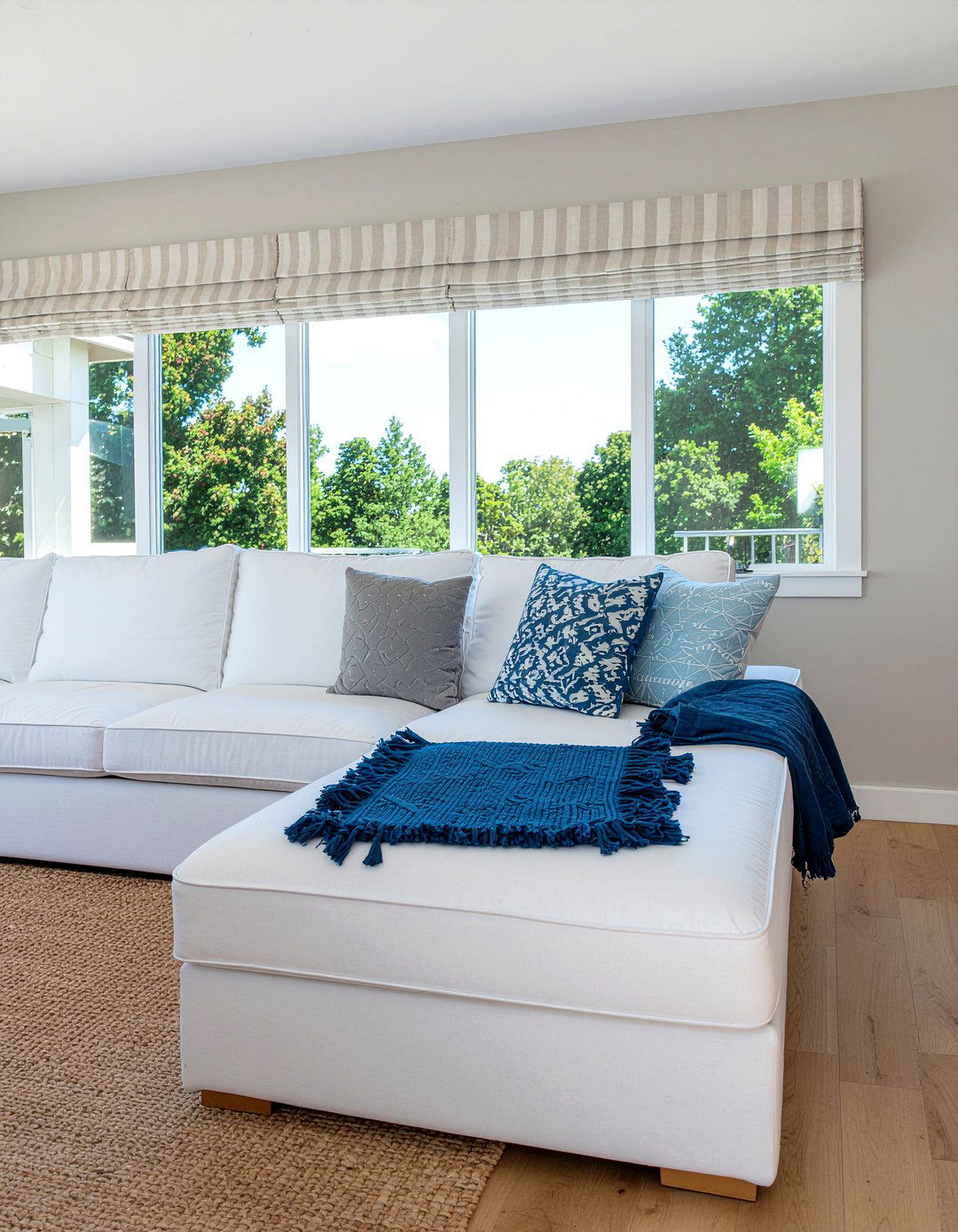 Furniture Slipcovers - 30 budget living room ideas