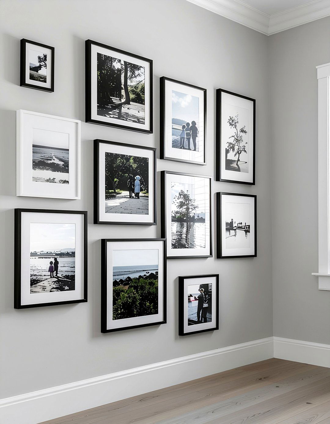 Gallery Wall - 30 family home decor ideas