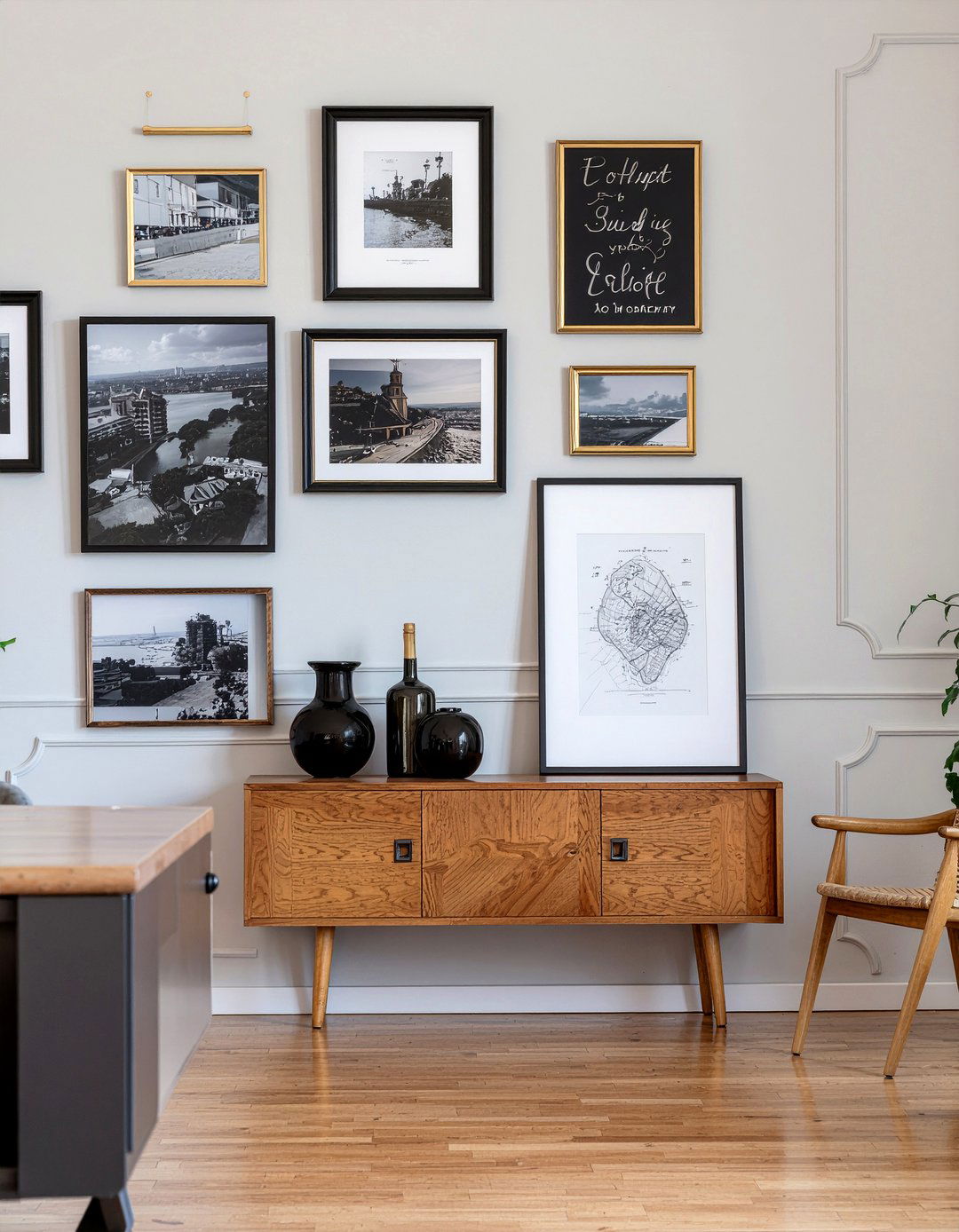 Gallery Wall Decor - 30 affordable dining room ideas