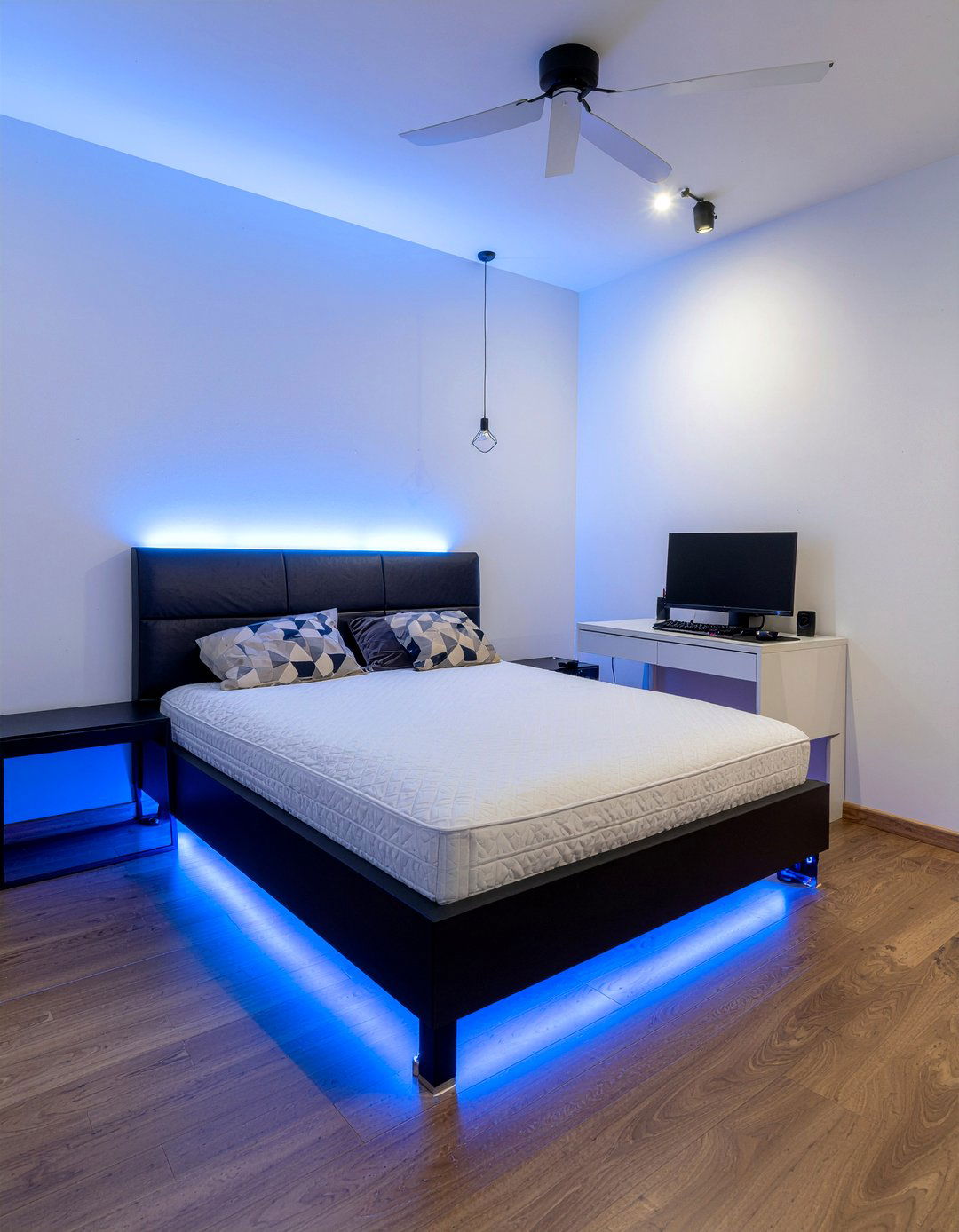 Gaming Bed Combo - 30 esports bedroom ideas