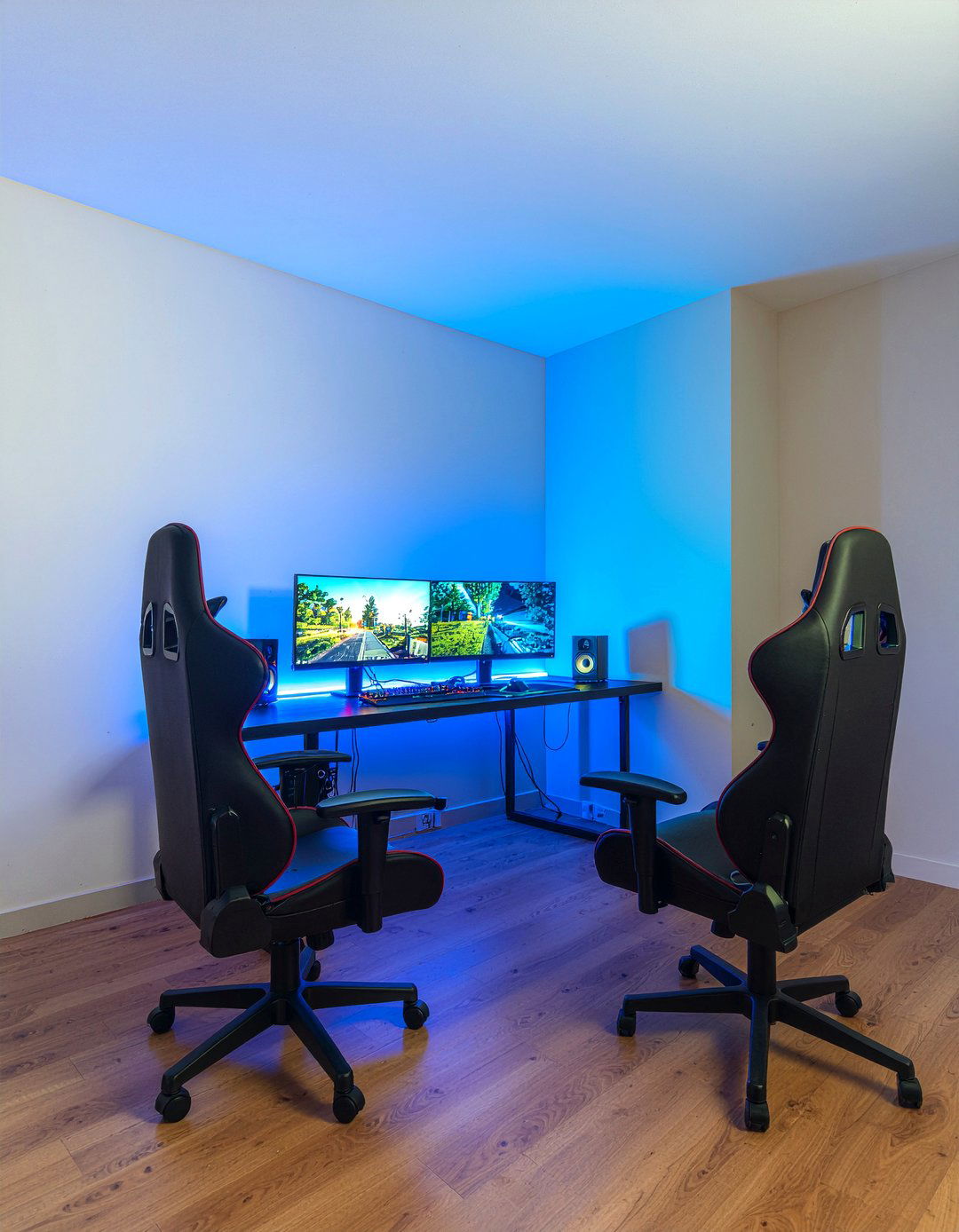 Gaming room - 30 teen hangout living room ideas