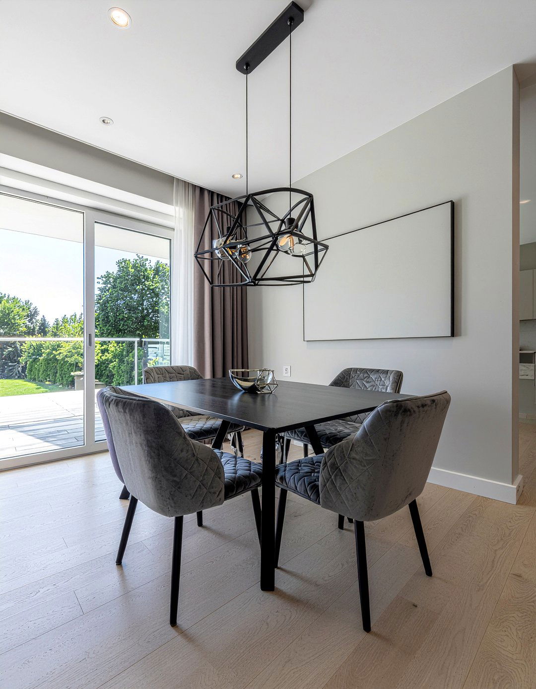 Geometric Dining Room Light - 30 dining room ceiling light ideas