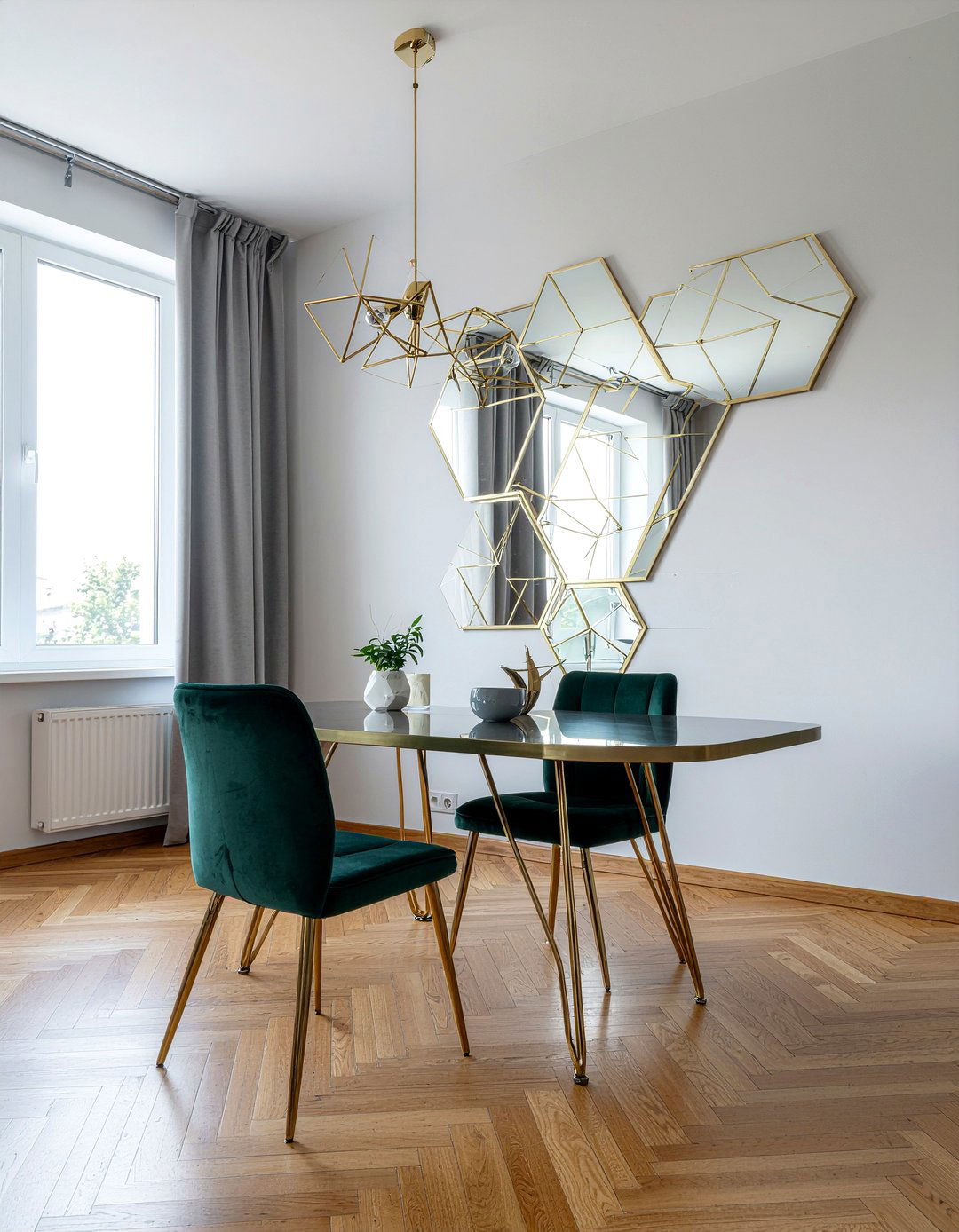 Geometric Gold Dining Mirror - 30 dining room mirror ideas