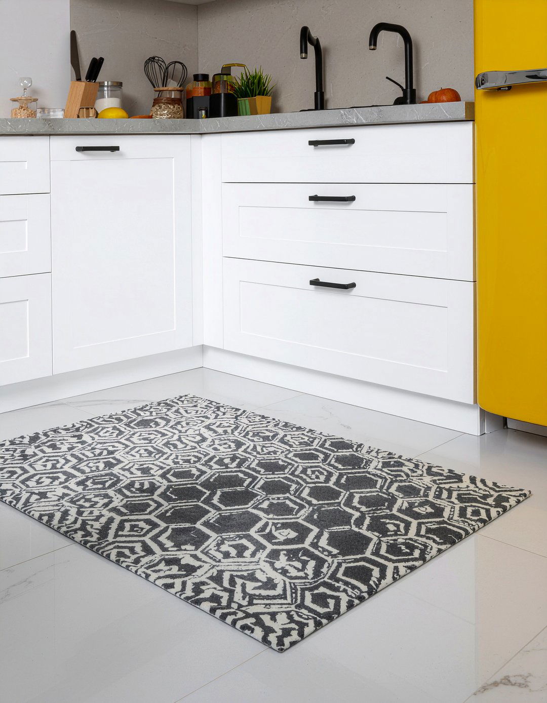30 Stylish Kitchen Mat Ideas for Better Comfort and Decor