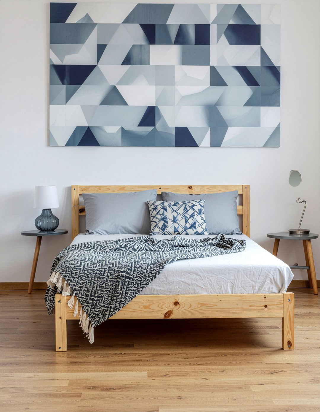 Geometric wallpaper - 30 bedroom bold wallpapers