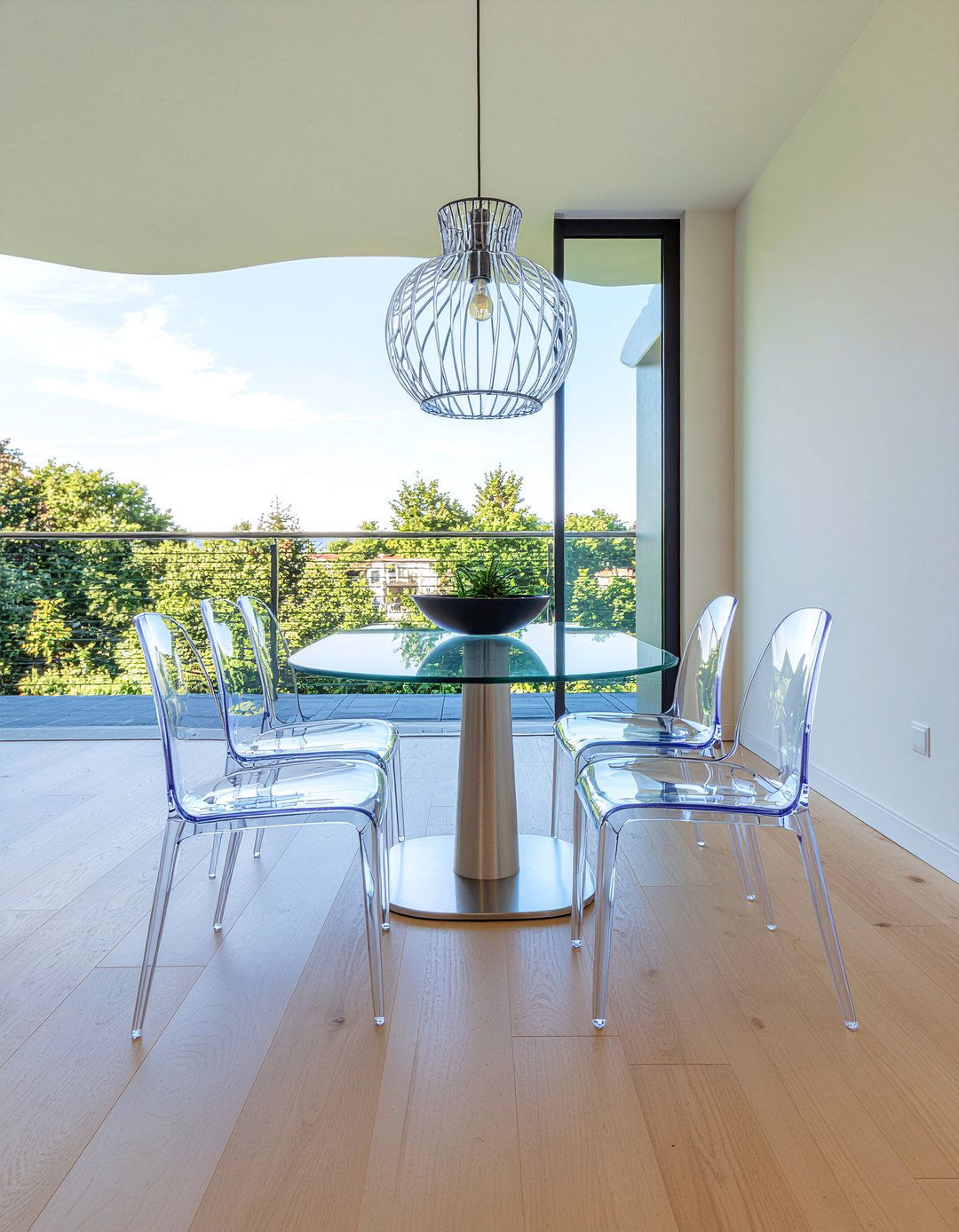 Ghost Chairs For Small Dining Room - 30 dining room space saving ideas