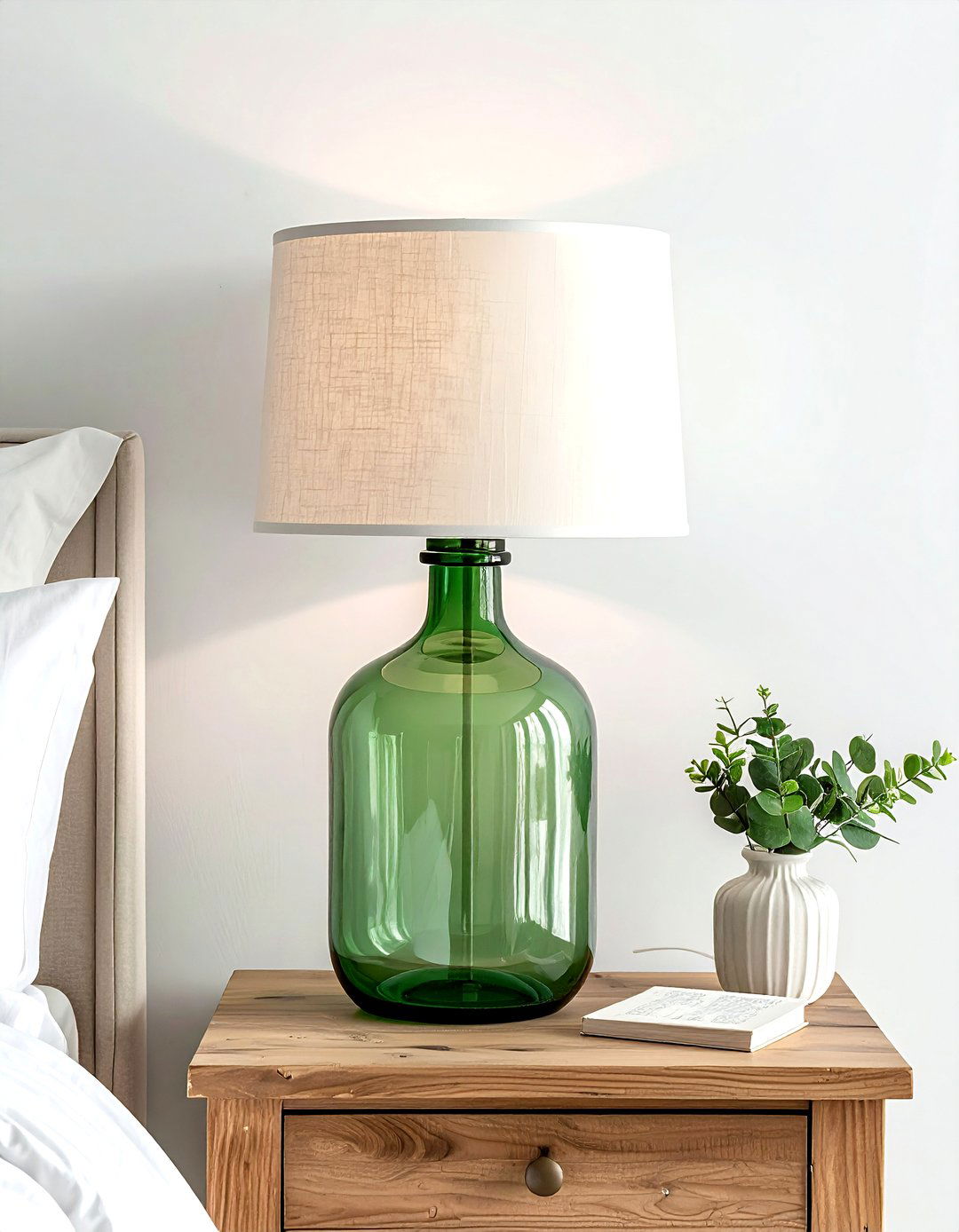 Glass Bottle Table Lamp - 30 upcycled decor ideas