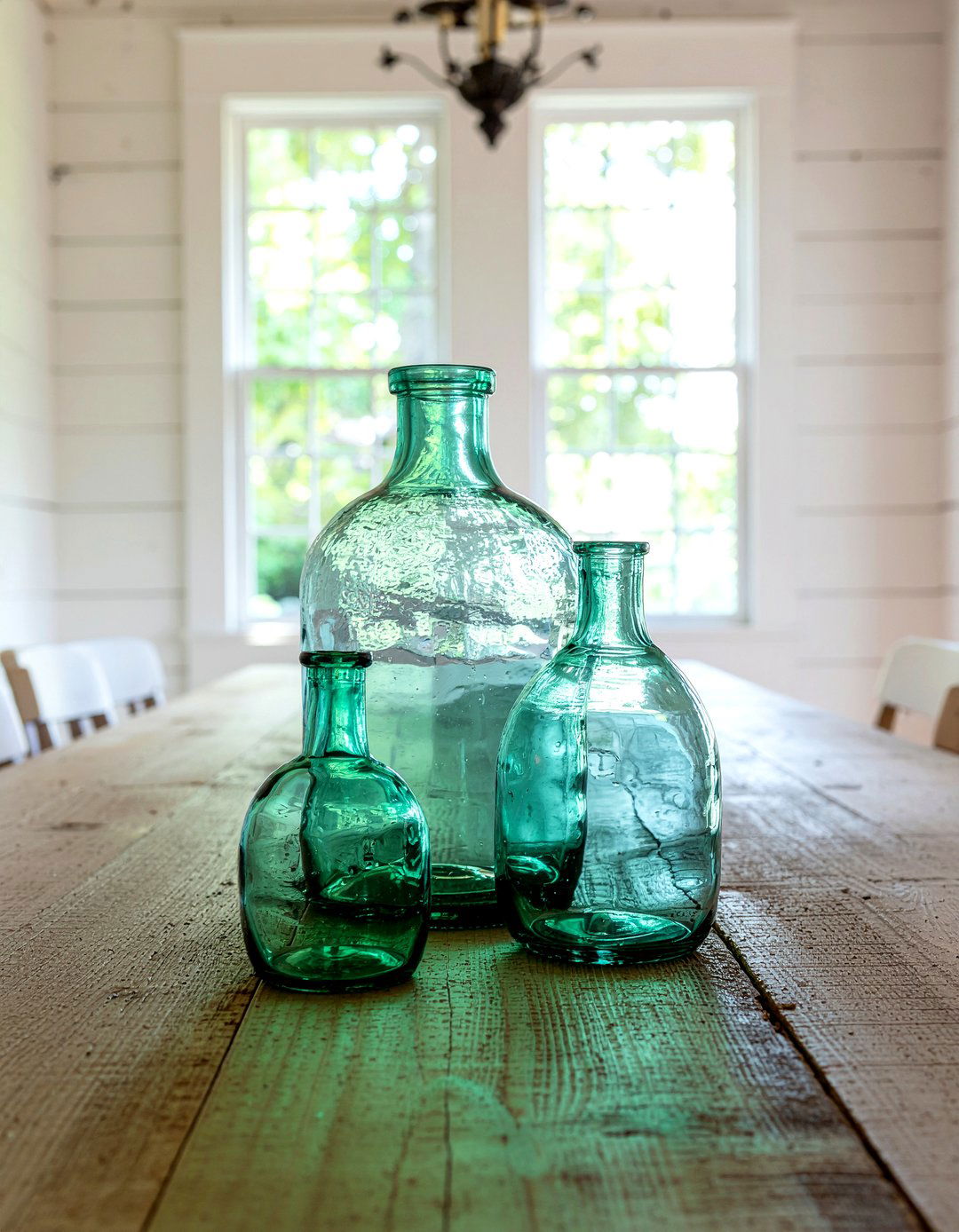 Glass Bottle - 30 dining room centerpiece ideas