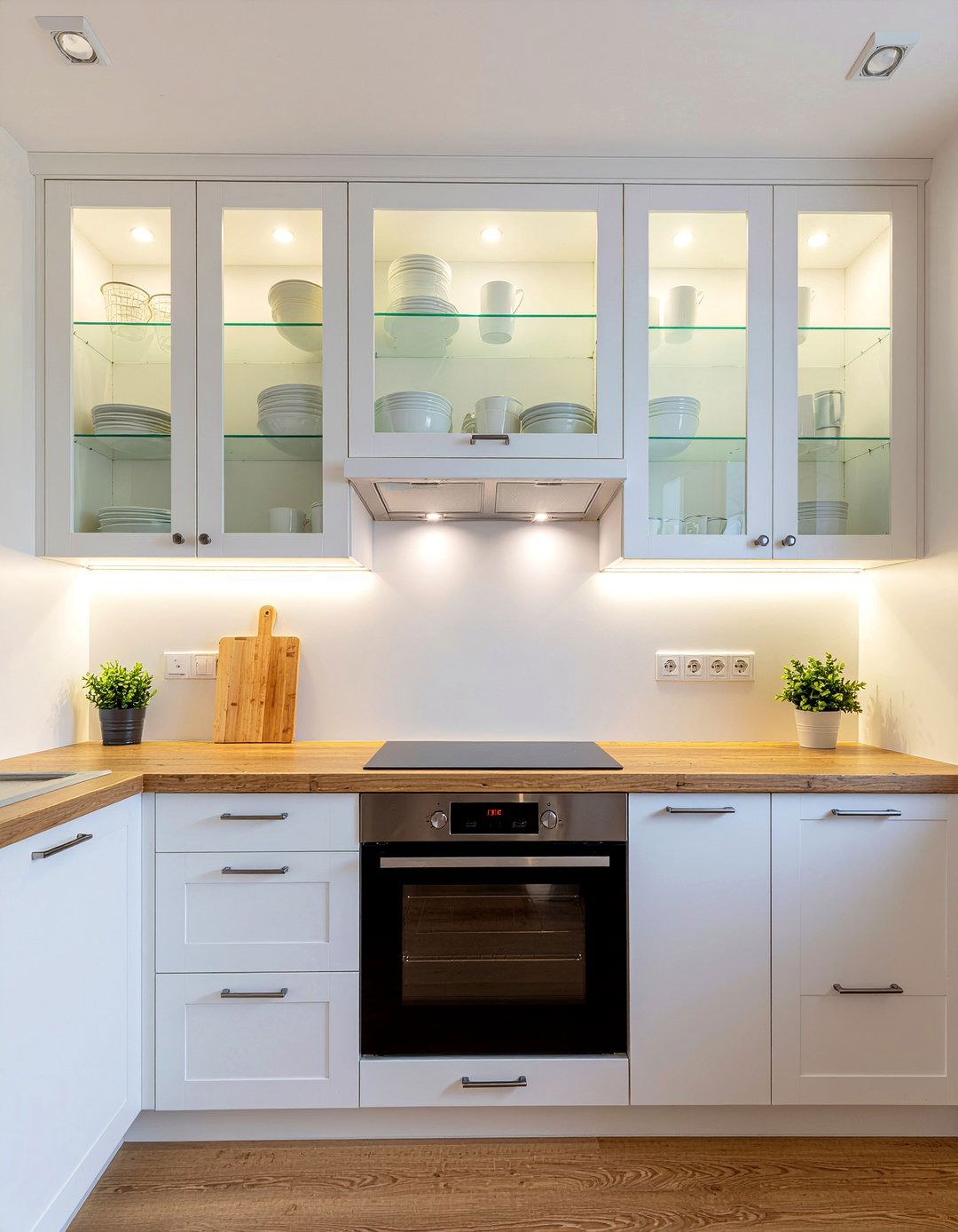 Glass Cabinet Lighting - 30 ambient lighting kitchen ideas